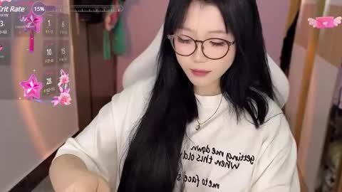 Snapshot of gorgeous_girl33 chatting on 12-08-24, 11:19 gorgeous girl33 online show from 12-08-24, 11:19
