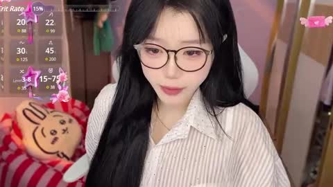 Snapshot of gorgeous_girl33 chatting on 12-11-24, 08:07 gorgeous girl33 online show from 12-11-24, 08:07
