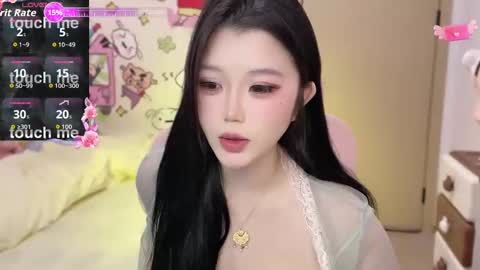 Snapshot of gorgeous_girl33 chatting on 09-28-25, 10:09 gorgeous girl33 online show from 09-28-25, 10:09