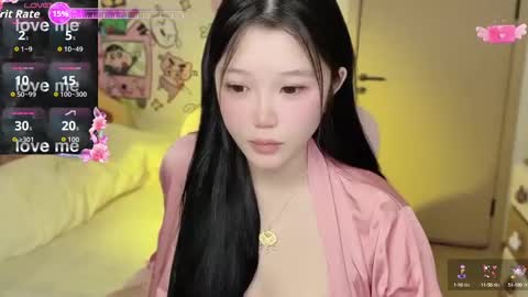 Snapshot of gorgeous_girl33 chatting on 10-04-25, 06:00 gorgeous girl33 online show from 10-04-25, 06:00