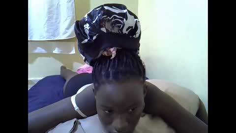 gorgeous_maya1 online show from 01-18-26, 05:55