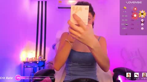 i am Jessi  I love animals and drawing I hope to get along with everyone. XOXO online show from 01-13-26, 06:57