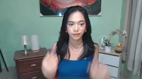 Snapshot of gorgeoussamantha69 chatting on 05-20-26, 12:33 samantha online show from 05-20-26, 12:33