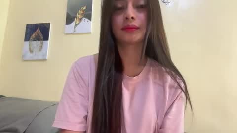 Snapshot of gorgeoustransgirl chatting on 09-22-25, 11:12 Emmy online show from 09-22-25, 11:12