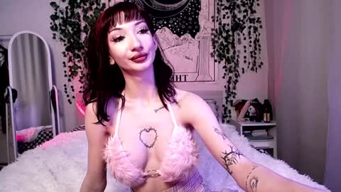 Snapshot of gothdesss chatting on 01-05-25, 06:56 online show from 01-05-25, 06:56