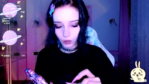 Snapshot of gothiclali chatting on 04-25-26, 12:57 gothiclali online show from 04-25-26, 12:57