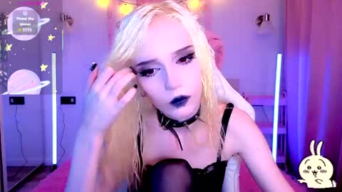 Snapshot of gothiclali chatting on 06-08-26, 09:48 gothiclali online show from 06-08-26, 09:48