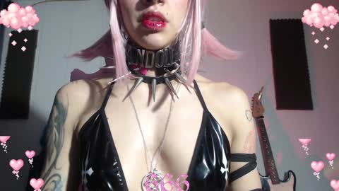        online show from 01-17-25, 03:23