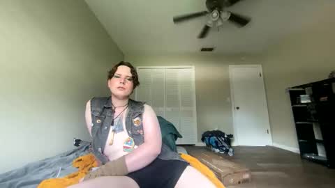 Doll online show from 05-29-26, 07:23