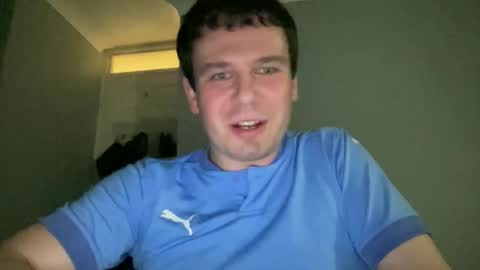 Snapshot of gotitgoin_ chatting on 05-30-26, 12:30 GotItGoin online show from 05-30-26, 12:30