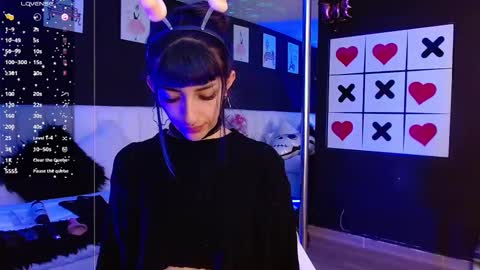 Meredith Alessandra online show from 02-28-25, 04:32