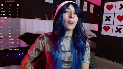 Meredith Alessandra online show from 12-22-25, 04:31