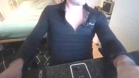 goura2000 online show from 01-12-26, 09:20