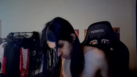 Snapshot of gowther__ chatting on 10-27-25, 01:09 angelito tu novio online show from 10-27-25, 01:09