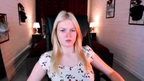 Grace Glamour online show from 09-15-25, 05:07