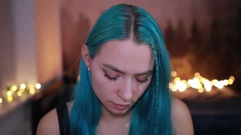 Snapshot of gracegreen chatting on 10-20-25, 05:13 I will be glad to see you 30 N 1800 - 2300 gmt3 online show from 10-20-25, 05:13