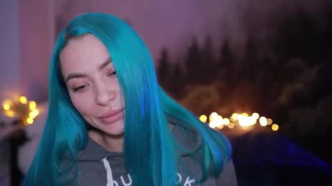 Snapshot of gracegreen chatting on 11-21-25, 03:00 I will be glad to see you 30 N 1800 - 2300 gmt3 online show from 11-21-25, 03:00