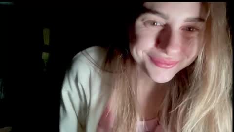 gracetorrezz online show from 02-21-25, 04:51