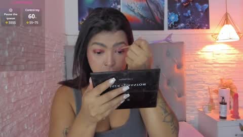 Snapshot of graceymilf999 chatting on 01-29-25, 11:20 Gracey Milf online show from 01-29-25, 11:20