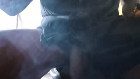 Snapshot of grandb33 chatting on 07-13-26, 04:10 BuffBlackThug online show from 07-13-26, 04:10