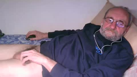 Snapshot of grandpa_mark chatting on 12-30-24, 12:54 Mark online show from 12-30-24, 12:54