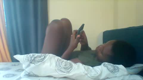 Snapshot of grannylover_ chatting on 02-01-25, 07:15 grannylover_ online show from 02-01-25, 07:15