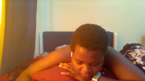 Snapshot of grannylover_ chatting on 02-18-25, 01:00 grannylover_ online show from 02-18-25, 01:00