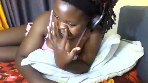 Snapshot of grannylover_ chatting on 09-27-25, 06:57 grannylover_ online show from 09-27-25, 06:57