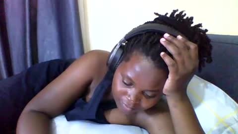Snapshot of grannylover_ chatting on 10-01-25, 07:25 grannylover_ online show from 10-01-25, 07:25