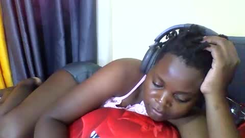 Snapshot of grannylover_ chatting on 10-11-25, 06:01 grannylover_ online show from 10-11-25, 06:01
