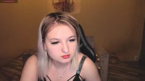 Snapshot of grase_neon chatting on 02-12-26, 08:42 grase_neon online show from 02-12-26, 08:42