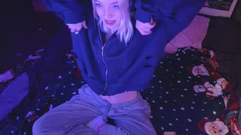 graylovescookies online show from 12-27-24, 09:00