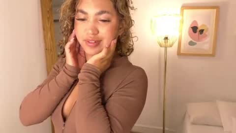Snapshot of grecia_miller_ chatting on 05-21-26, 12:12 grecia_miller_ online show from 05-21-26, 12:12