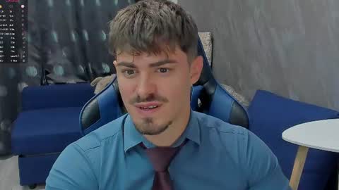Snapshot of greekgod199 chatting on 08-08-26, 11:18 greekgod199 online show from 08-08-26, 11:18