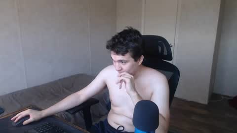 greendynomite_04 online show from 06-15-26, 06:43