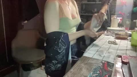 April online show from 11-12-25, 12:05