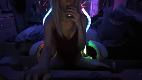 GreenEyedLovexo online show from 02-15-25, 05:30