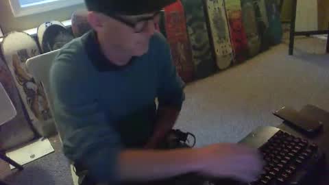 greenrooster1 online show from 10-16-25, 12:44