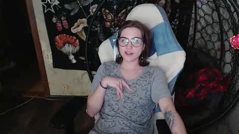 Lina online show from 03-30-26, 02:18