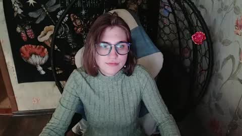 Snapshot of greenwitch9 chatting on 05-31-26, 09:16 Lina online show from 05-31-26, 09:16