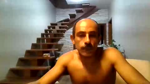 Snapshot of grego435380 chatting on 02-19-25, 01:51 grego435380 online show from 02-19-25, 01:51