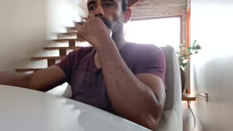 Snapshot of grego435380 chatting on 10-12-25, 05:34 grego435380 online show from 10-12-25, 05:34