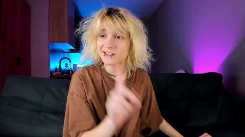 Greg-independent model online show from 12-03-24, 07:22