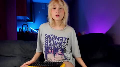 Greg-independent model online show from 01-14-25, 01:26