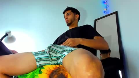 Snapshot of gregory_hardxx chatting on 01-31-25, 11:35 GREGORY online show from 01-31-25, 11:35