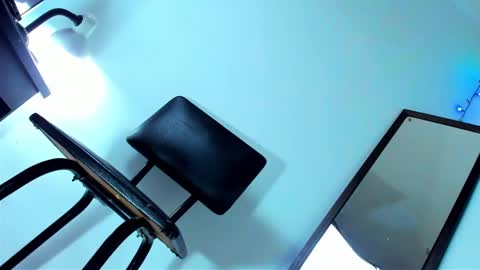 Snapshot of gregory_hardxx chatting on 02-17-25, 03:15 GREGORY online show from 02-17-25, 03:15