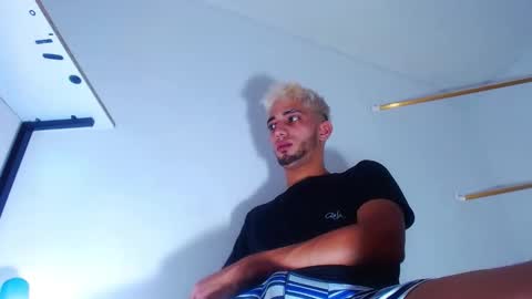 Snapshot of gregory_hardxx chatting on 09-14-25, 07:35 GREGORY online show from 09-14-25, 07:35