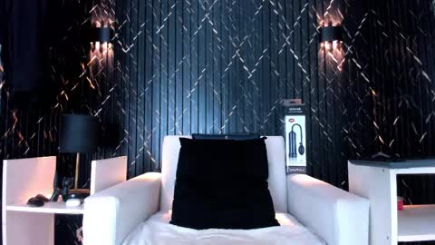 GregorySforza online show from 04-21-26, 03:57