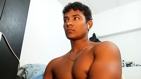 Snapshot of gregory_x chatting on 05-25-26, 04:57 Gregory max online show from 05-25-26, 04:57