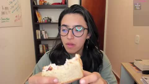 Greta online show from 09-22-25, 06:48